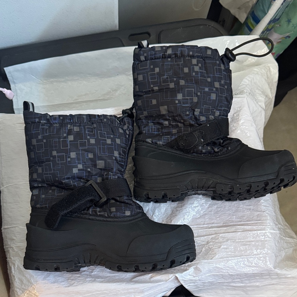 Kids Black Blue Winter Boots